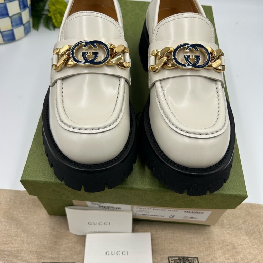 Women’s Gucci, inner locking GG patent leather loafer size 40 made in Italy - Picture 11 of 16